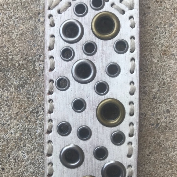 Off white leather belt - Picture 4 of 5